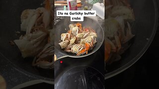 Garlicky butter Crabs #cooking #shorts