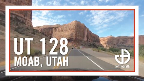 Driving Beautiful Highway UT 128 Moab Utah