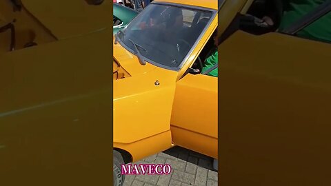 Yellow V8 , Maverick Amarelo