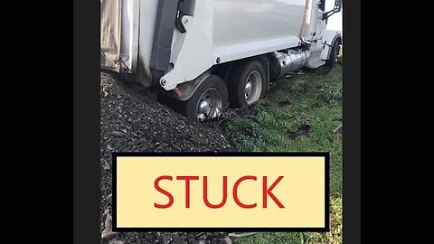 Peterbilt 389 Dump Truck 'STUCK' California RAINS | HELP! D.I.Y in 4D