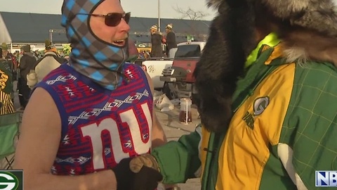 Fans Brave the Cold to Watch Packers Beat Giants