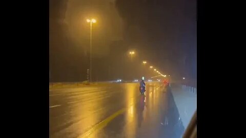 Rain in UAE Al Ain Rain in Abu Dhabi Rain in UAE sharjah Dubai Al Qoua Rain #uaerain#dubairain#uae