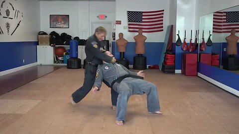 An example of the American Kenpo technique Back Breaker
