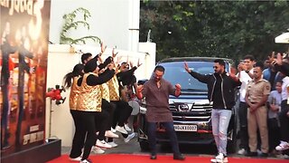 Aamir Khan, Gippy Grewal, Sonam Bajwa Started Dancing LIVE in Public at Carry On Jatta 3 Trailer
