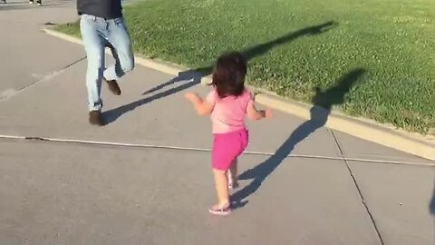 Dad tries to play with daughter, ends up in epic fail