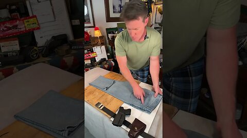 How to fold pants like a pro dad: Tips from a dad's perspective (us Navy indorced)