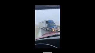 Semi Truck Crash 💥 on ICY ❄️ Road #Semi_Truck_Crash #crash