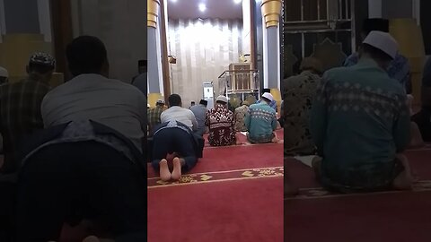 Tilawah Al-Qur'an Sebelum Sholat Jumat Islamic Center NTB