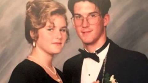 These High School Sweethearts Got Pregnant. Two Decades Later, Their Family is Reunited.
