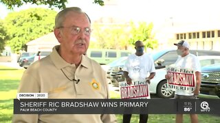 Ric Bradshaw wins Democratic primary, will face former captain in November