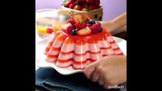 Rich Strawberries and Cream Gelatin
