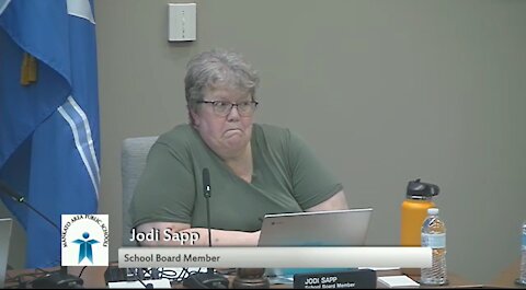 School board chair in Mankato forces parents to dox themselves