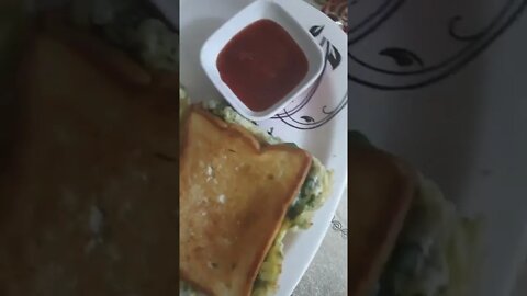 #cheese bread omelette snack #Egg Cheese Sandwich Recipe #Easy Breakfast Recipe in Bangla #shorts