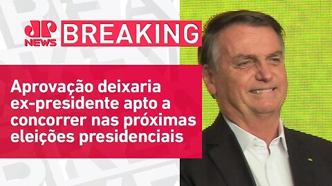 Deputados apresentam projeto que reduz inelegibilidade de Bolsonaro de 8 para 2 anos | BREAKING NEWS