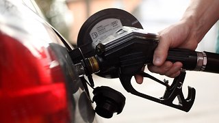 Zinke Says Gas Prices Dropped 40 Percent Under Trump. That's False