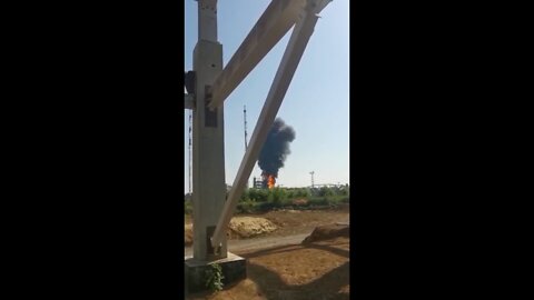Kamikaze drone attack at the Novoshakhtinsk oil processing plant in the Rostov-on-Don region, Russia
