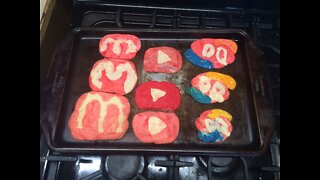Cookie Art Challenge ~ That One Crazy Channel
