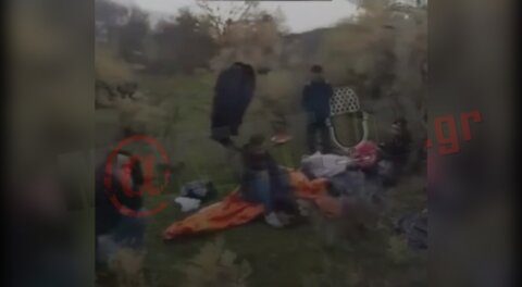 Aποκλειστικό βίντεο από τους 17 Τούρκους στο Δέλτα του Έβρου και ζητάνε άσυλο στην Ελλάδα