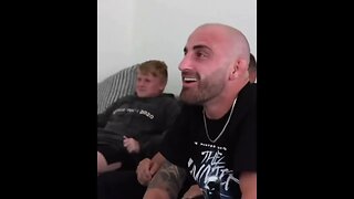 Alex Volkanovski live reaction to Israel Adesanya KO on Alex Pereira
