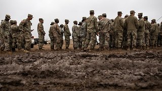US Looking To Extend Troop Deployment At Border Through Christmas