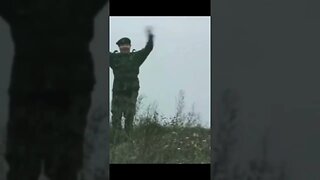 Ukrainians shooting at escaped Russian POW