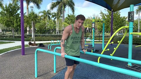 EXERCISE DEMO: NEGATIVE DIPS (CHEST / SHOULDERS / CORE)