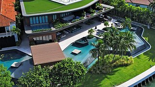 These EPIC Houses have INSANE Luxury Pools!