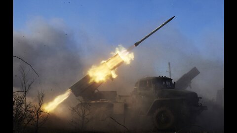 Russian Army entered Peski and Krasnogorovka. Ukrainians run to escape amid heavy fire