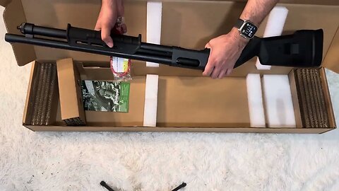 Remington 870 Tactical Shotgun (Unboxing)