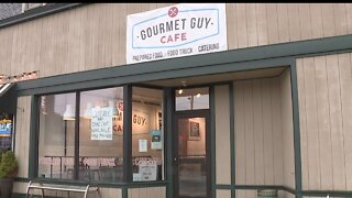 Rocky River's Gourmet Guy Cafe starts meal donation program for healthcare workers, first responders