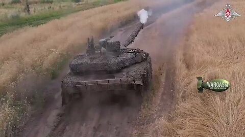 Rare footage of Russia's T-90M 'Proryv' tank in action
