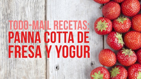Deliciosa Panna Cotta De Fresa y Yogur