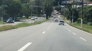 Valinhos SP totalmente abandonada ... matagal completo ... imagina a segurança saúde e transporte