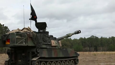 U.S. Army Self-Propelled Howitzers Train for Combined Arms Exercise #Shorts