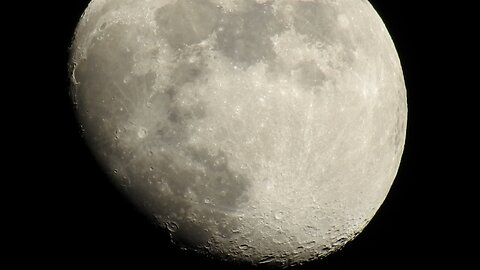 Nikon P900 - More Moon Photography
