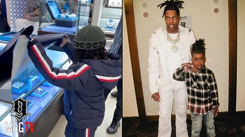 Lil Baby Buys Entire Jewelry Showcase For Son Jason! 💎