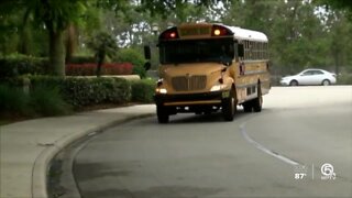 Buses to deliver meals to Palm Beach County students in need this school year