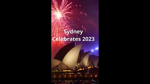 New year's 2023: Sydney welcomes new year with Fireworks #shorts