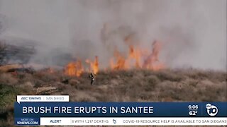 Brush fire erupts in Santee