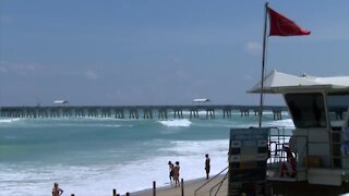 Rough surf closes Lake Worth Beach pier through Wednesday