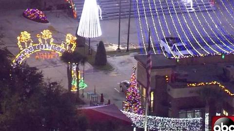 Chick-fil-A in Tampa decorated with millions of Christmas lights