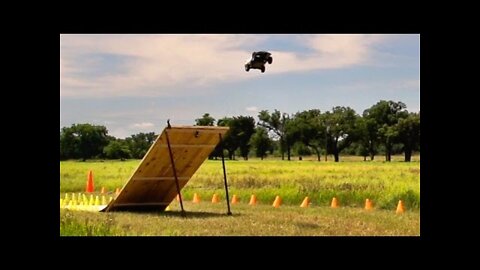 RC Battle - Dude Perfect