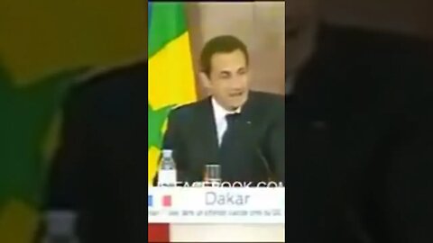 LE DISCOURS DE NICOLAS SARKOZY À DAKAR AVAIT CRÉÉ UNE POLÉMIQUE la gestuelle du président Paul Biya