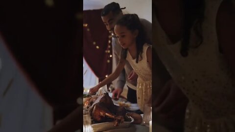 Thanksgiving 2022 | Slicing Turkey | #thanksgiving2022 #shorts #short #eating #dinner 30 Seconds #1