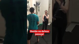 Bastão na defesa pessoal