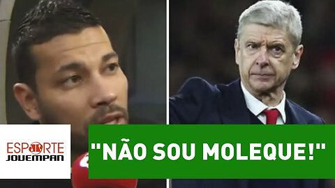 André Santos relembra atrito com Arsène Wenger