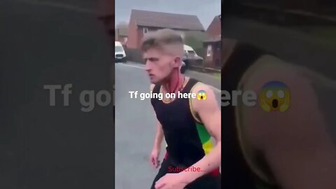 DANGEROUS 🗡️ FIGHT IN THE SUBURBS - Watch as two people get into a street fight!