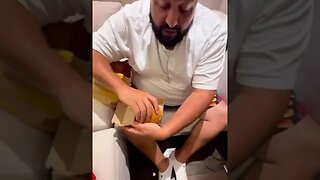 DJ Khaled Eating McDonald After Chef Was Off For The Night