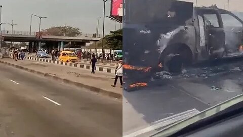 (Video) Just In: Pandemonium as police and ‘OPC boys’ clash in Ojota, Lagos