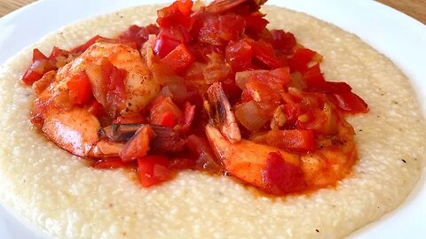 Cheesy Grits with Shrimp in Red Pepper and Tomato Sauce